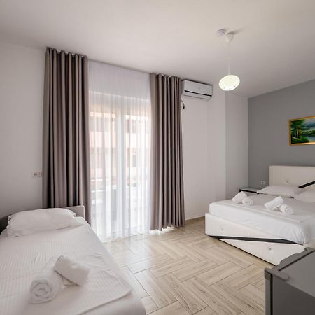 Hotel Artur2 Ксамил Экстерьер фото