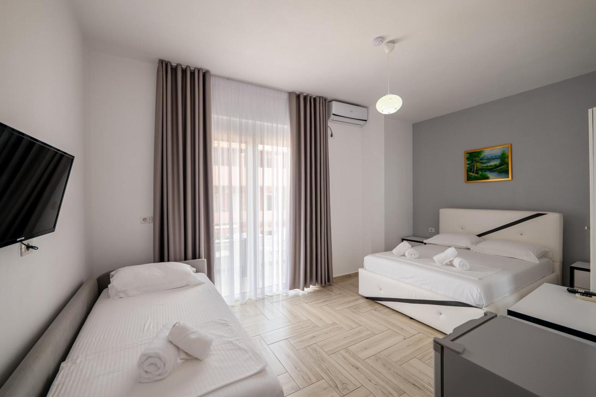 Hotel Artur2 Ксамил Экстерьер фото