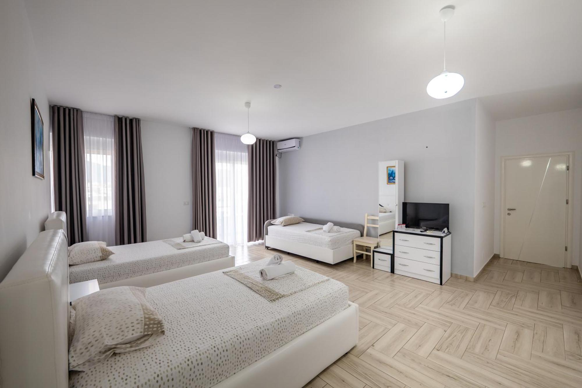 Hotel Artur2 Ксамил Экстерьер фото