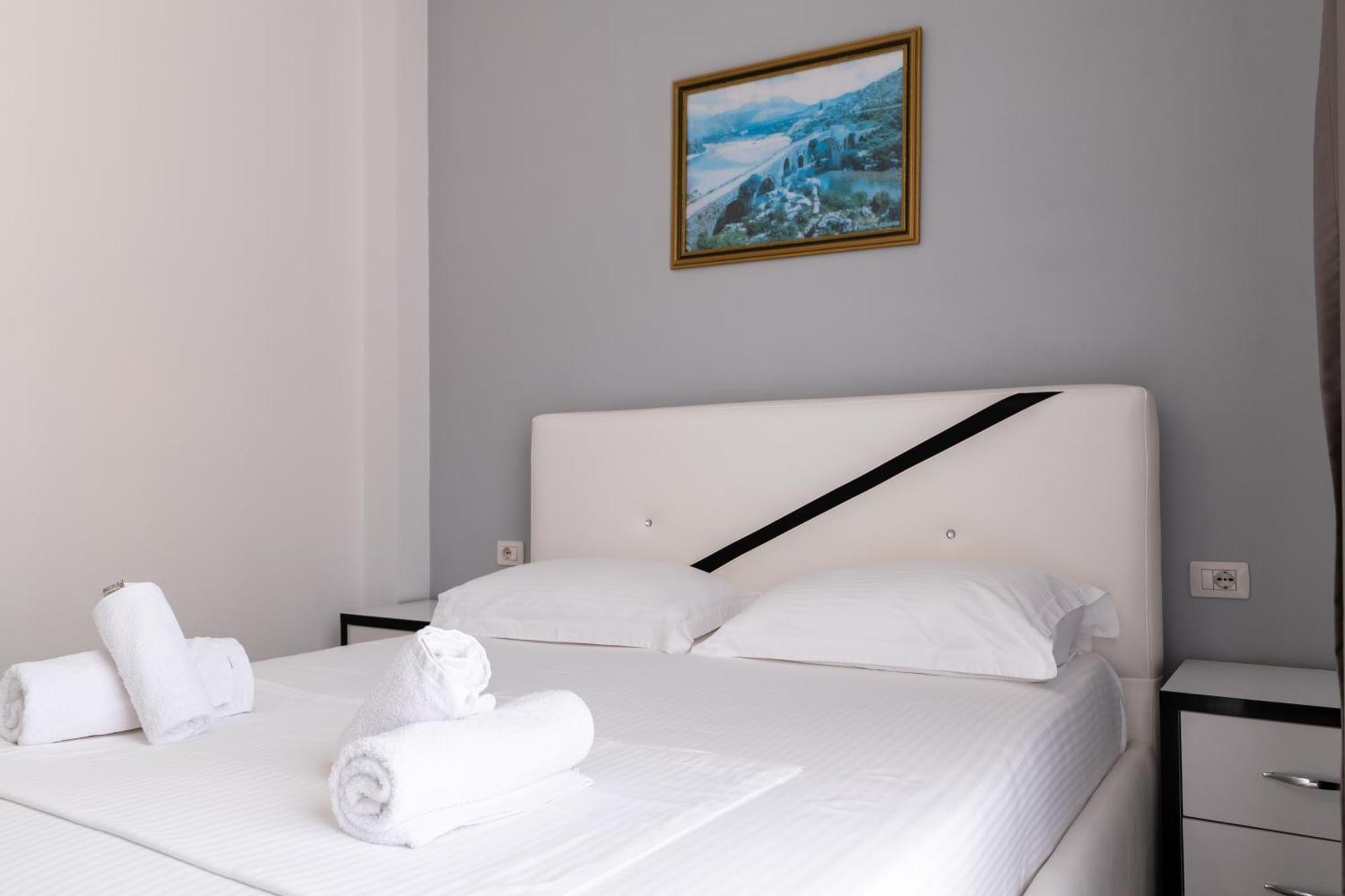 Hotel Artur2 Ксамил Экстерьер фото