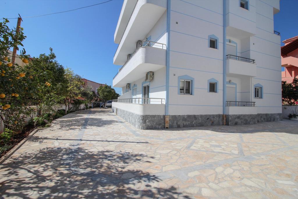 Hotel Artur2 Ксамил Экстерьер фото